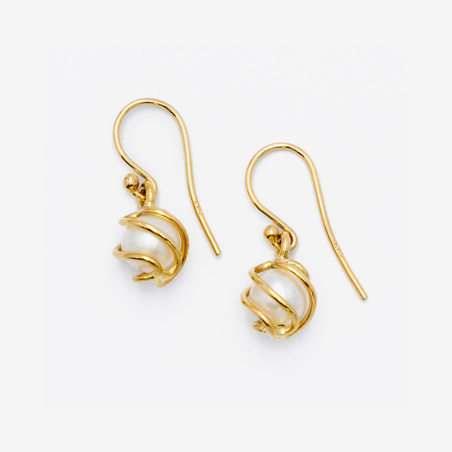 Pearl Cage Drop