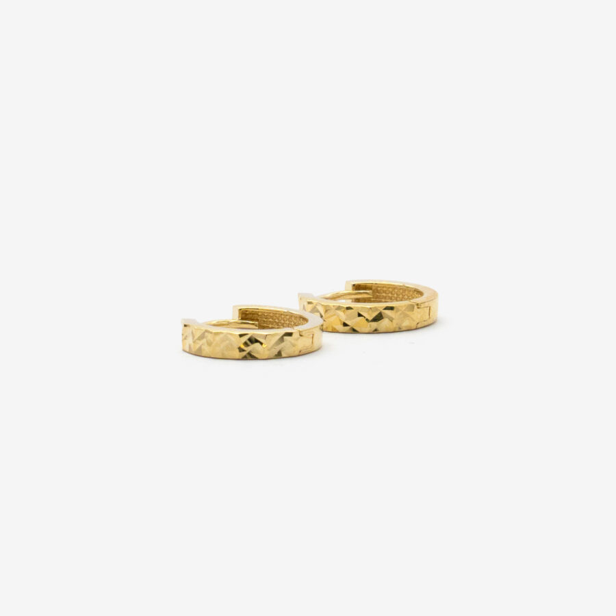 Small half diamond cut huggie