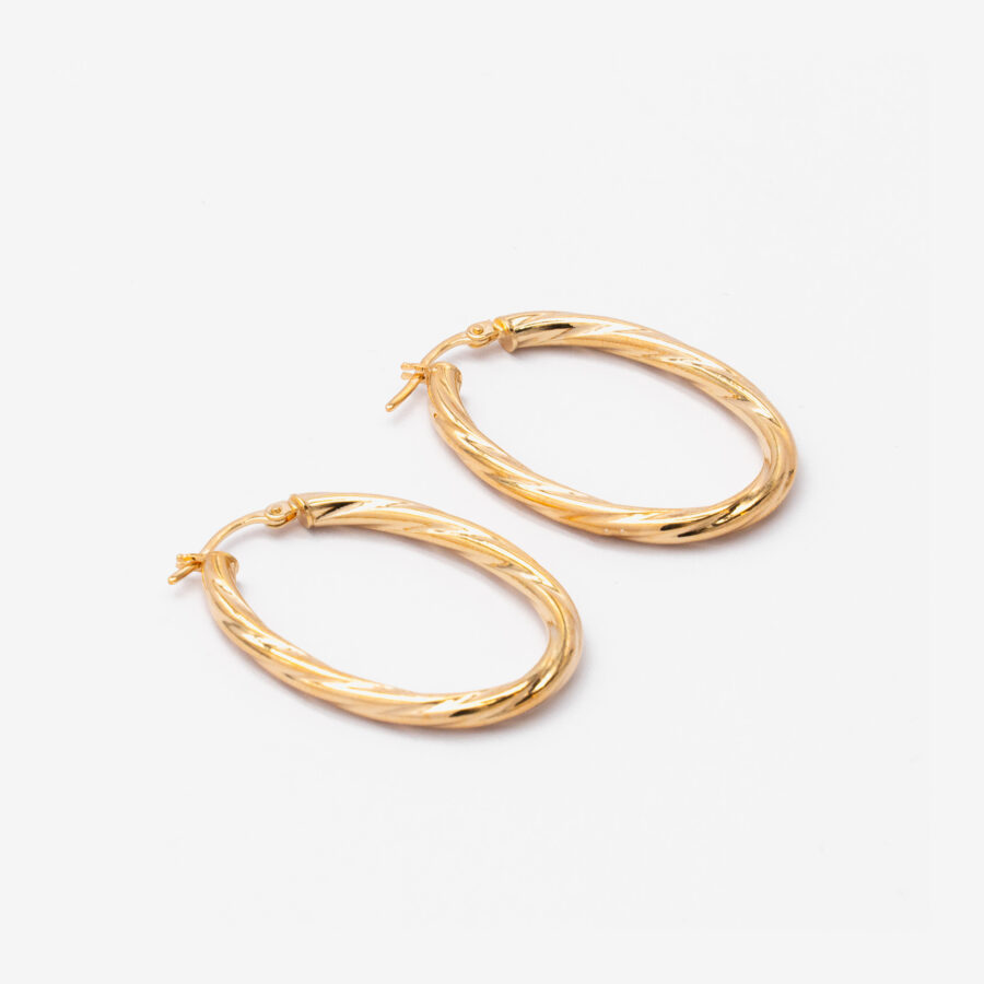 Large oval twisted plain tube hoop
